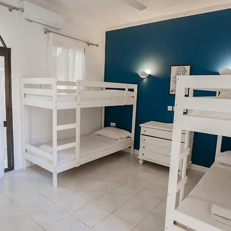 Villa Aya - 2 Bedroom With Shared Pool *